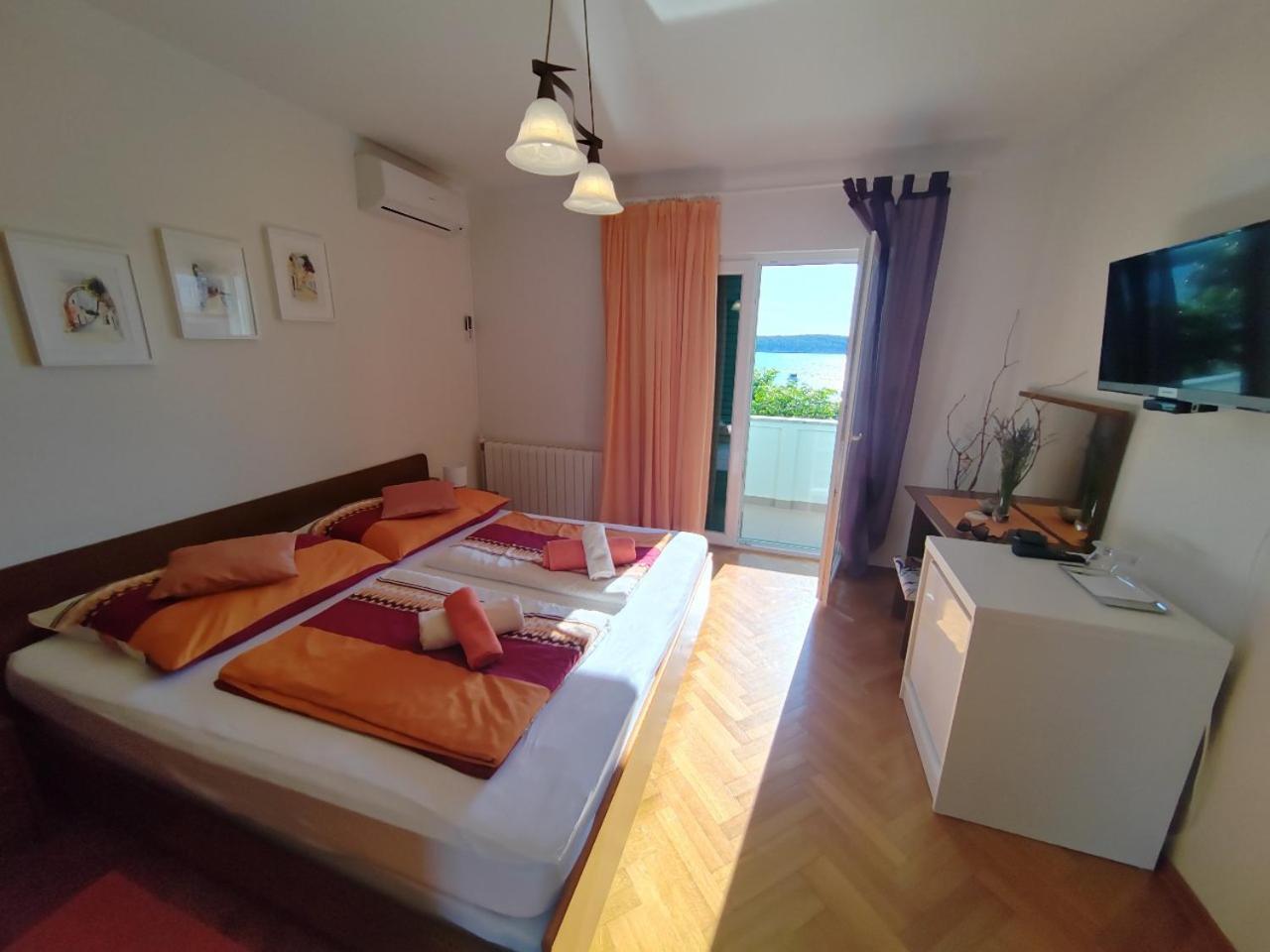 Room'S Brica Barbat na Rabu Exteriör bild